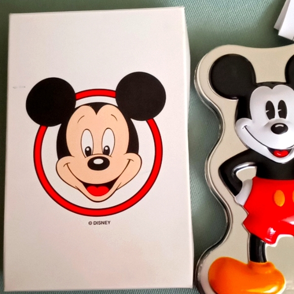 DISNEY MICKEY TIN - Picture 5 of 7